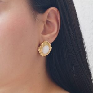 ring jewelry necklace gold silver earrings