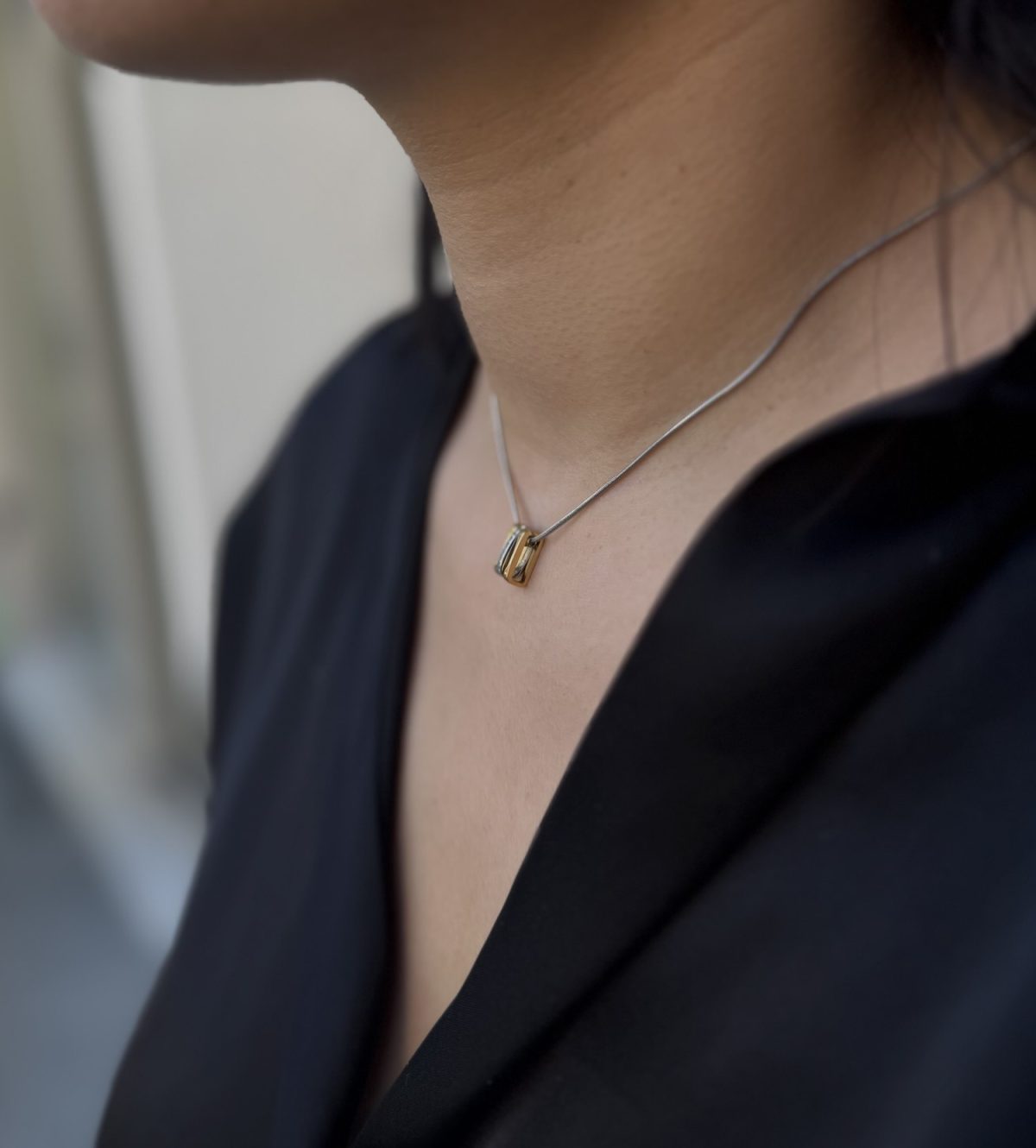 Hugo necklace