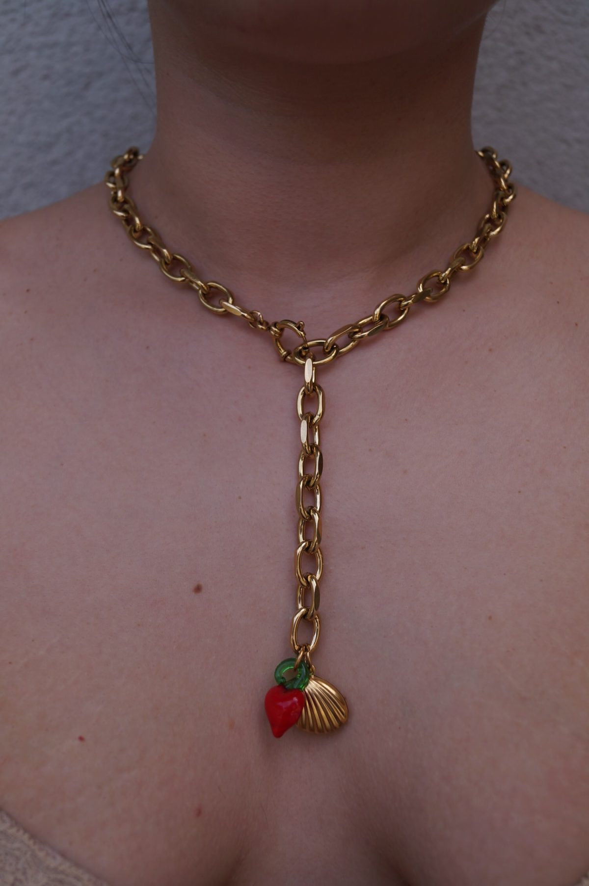 Lyronis necklace
