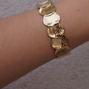 ring jewelry necklace gold silver earrings