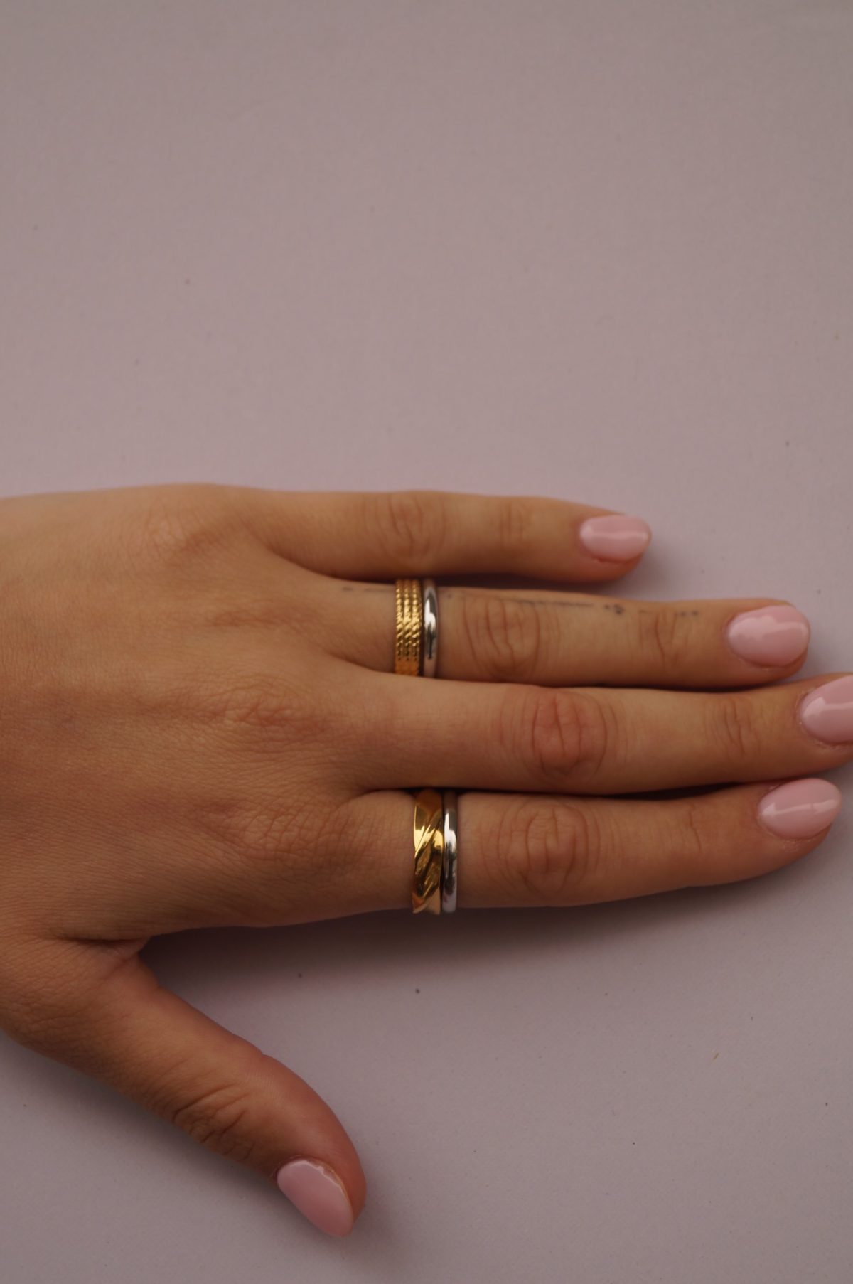 Sara ring