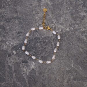 ring jewelry necklace gold silver earrings bag